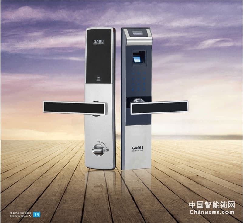 高利指紋密碼鎖 遠(yuǎn)程電子遙控鎖 觸摸屏家用防盜門鎖GZAM 330