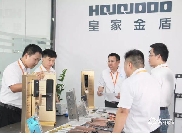 皇家金盾智能鎖董事長(zhǎng)劉建新：務(wù)實(shí)心態(tài)做產(chǎn)品，優(yōu)秀團(tuán)隊(duì)是核心