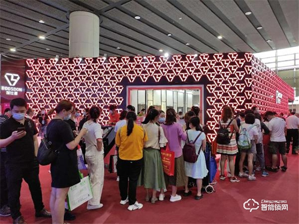 保仕盾突破創(chuàng)新，打造高顏值，更安全、便捷的聯網智能鎖
