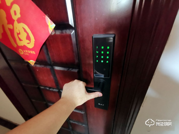 有了這把OJJ X1智能鎖，跟我吼：滾蛋吧！鑰匙君~