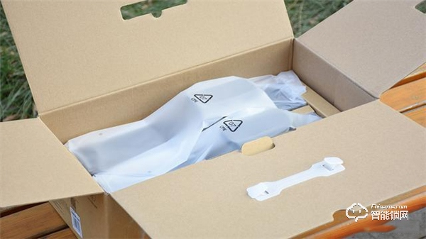 開(kāi)啟智能生活第一步，米家推拉式智能門鎖體驗(yàn)