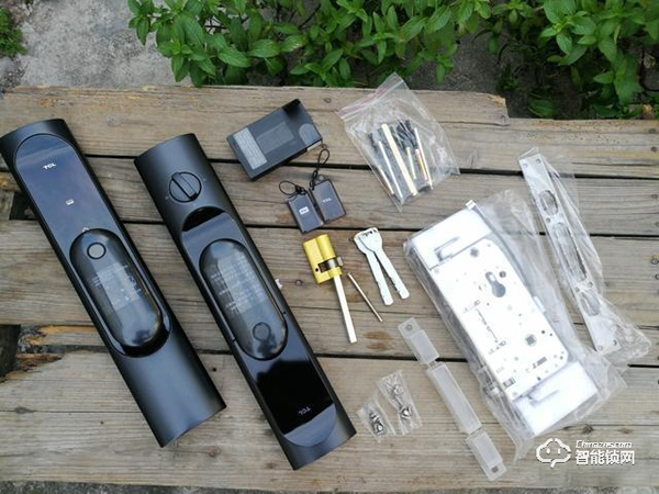 C級(jí)鎖芯+5D安全防護(hù)技術(shù)，TCL智能鎖安全杠桿滴