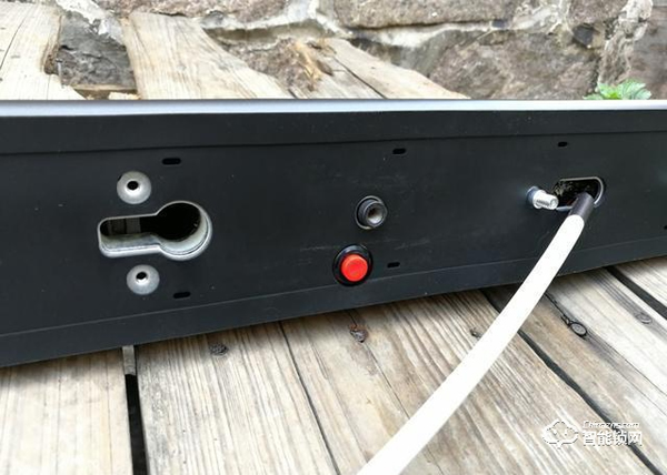 C級(jí)鎖芯+5D安全防護(hù)技術(shù)，TCL智能鎖安全杠桿滴