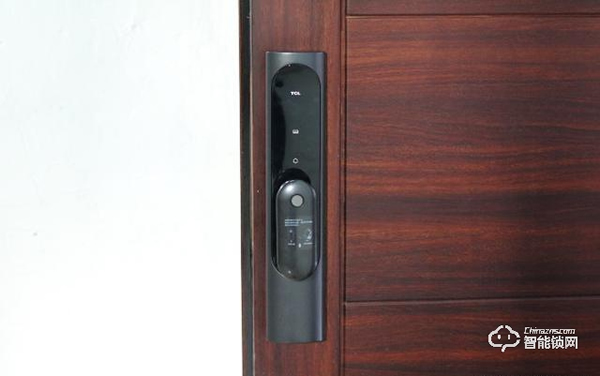 C級(jí)鎖芯+5D安全防護(hù)技術(shù)，TCL智能鎖安全杠桿滴