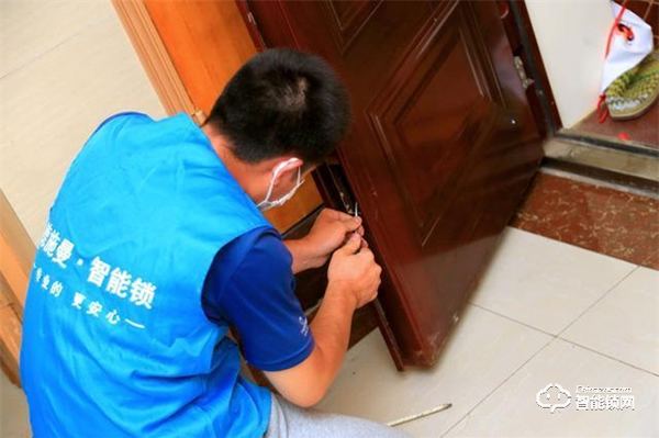 智能鎖挑花了眼，到底該如何選擇？（親身體驗(yàn)）