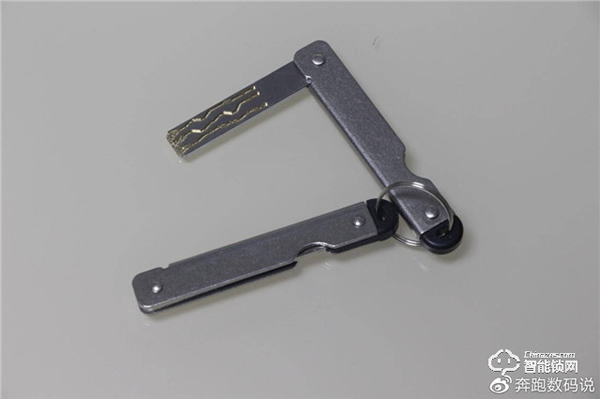 3D人臉識別開門，給家全方位守護：德施曼R8人臉智能鎖體驗
