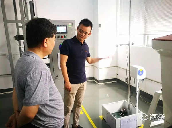 曼申：用創(chuàng)新為行業(yè)伙伴創(chuàng)造更多價(jià)值 | 2019中國建博葵花獎(jiǎng)?wù){(diào)研團(tuán)走訪實(shí)錄