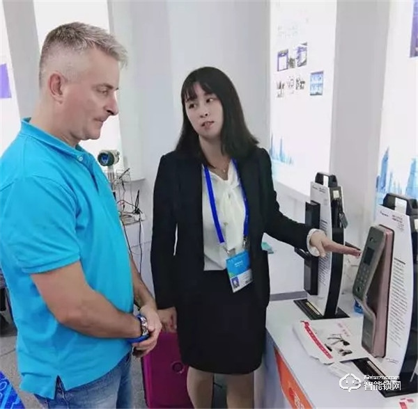 科技引領(lǐng)未來，頂吉智能鎖深圳高交會(huì)一展風(fēng)采