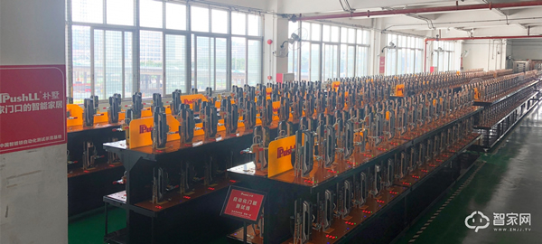 家門口的智能家居！樸墅指靜脈智能鎖給您更安全的守護(hù)！