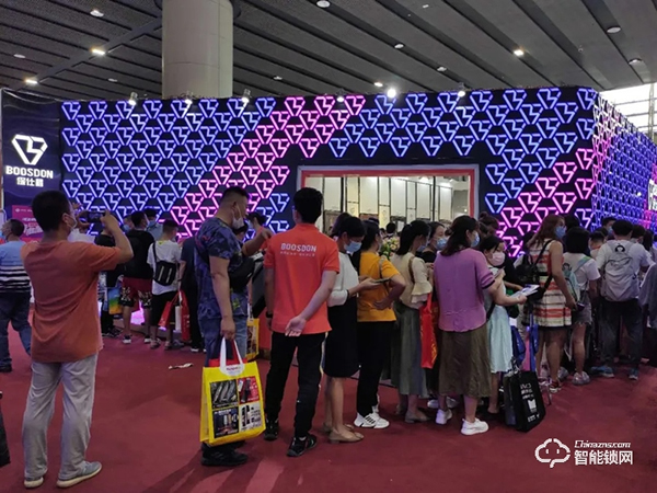 智能門鎖新黑馬，保仕盾斬獲智能鎖十大品牌獎(jiǎng)