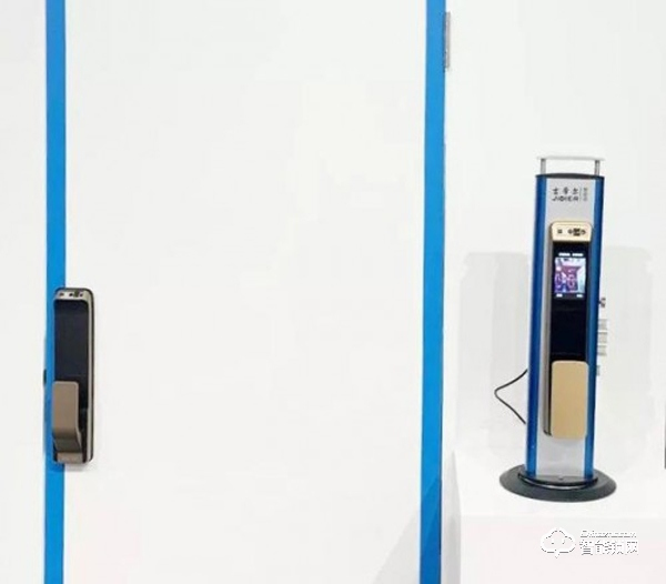 CES 2020 AI智能門鎖亮點(diǎn)紛呈，離真正成為千家百戶標(biāo)配還有多遠(yuǎn)？
