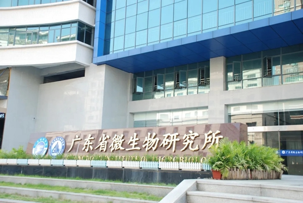 雅潔五金：抗菌木門+抗菌門鎖，健康高端家裝新標(biāo)配