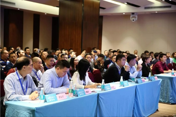 豪力士智能鎖2018運(yùn)營商會(huì)議及新品發(fā)布會(huì)圓滿成功