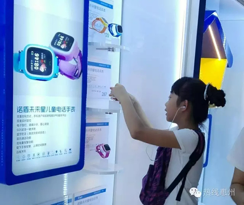 開學在即，你該給孩子買個德犬護脊減負健康書包了