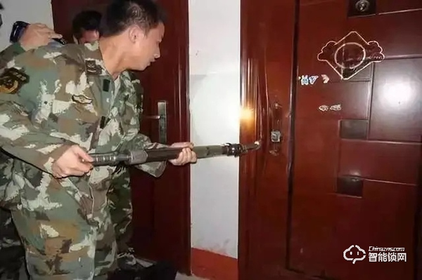 智能門鎖十問十答，肯定有你需要的！