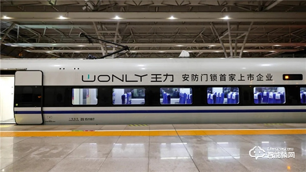 近千組高鐵，央視三大黃金頻道，萬(wàn)余影院同步，王力大手筆投放引百億級(jí)曝光量