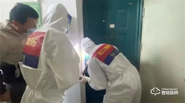 榮事達(dá)智能鎖‖一戶七人下樓做核酸，全部忘帶鑰匙！建議安裝智能鎖！
