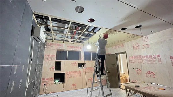 【方案?定制影院+KTV】英嘉尼總部7.2.4全景聲影院+4.1KTV影音室展廳全面升級(jí)!
