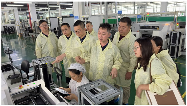 2023中國家居好產(chǎn)品系列發(fā)布——走進西蒙電氣