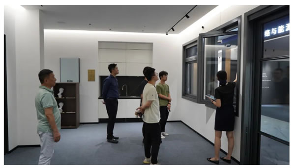 云沐資本、廣東保倫電子團隊一行蒞臨淇特科技參觀交流