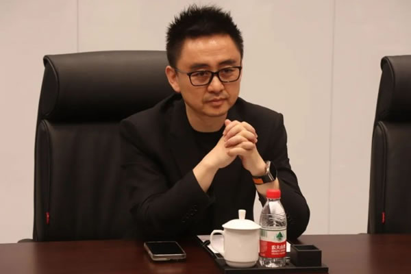 大華智能家居與風(fēng)語(yǔ)筑簽署戰(zhàn)略合作協(xié)議_3