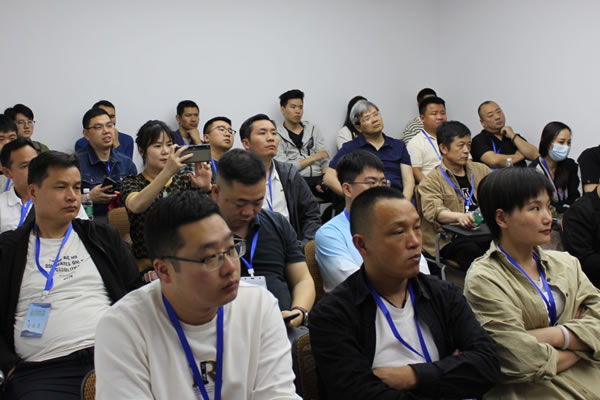 聰普智能家居2023智能行業(yè)夏日交流會(huì)召開(kāi)_9