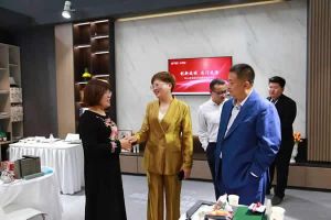 2021CIDE北京定制家居展多寶隆木門(mén)新品啟航發(fā)布會(huì)及展廳實(shí)錄