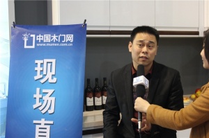 專訪天安木門